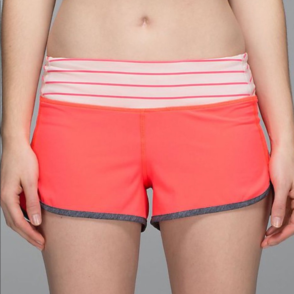 Lululemon Speed Short *4-way Stretch 2.5" size 4